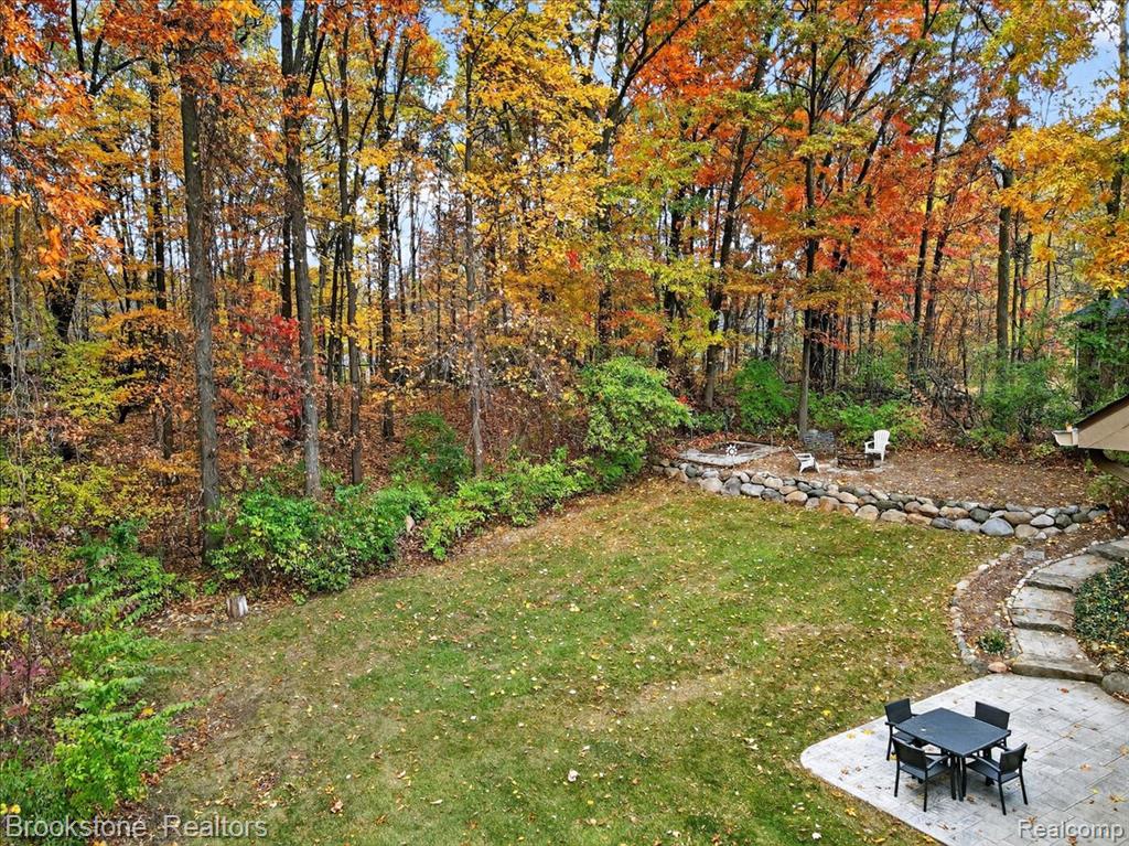 9748 Forest Ridge Drive, Clarkston, MI 48348 — Photo 8
