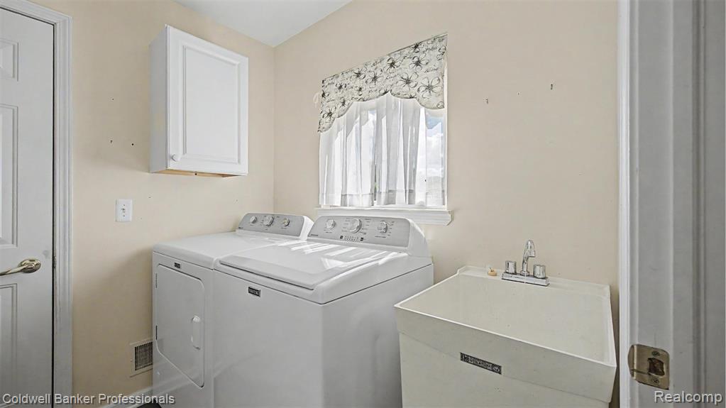 5711 Ortman Drive, Sterling Heights, MI 48314 — Photo 31