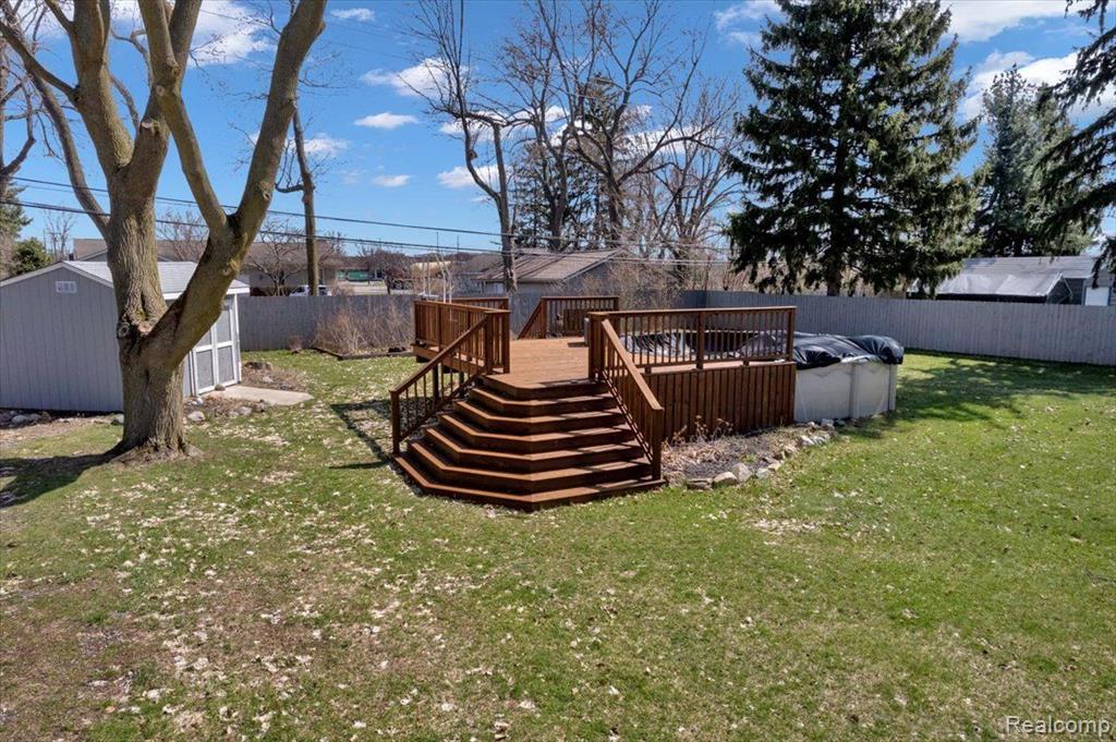 895 GLASPIE Road, Oxford, MI 48371 — Photo 8