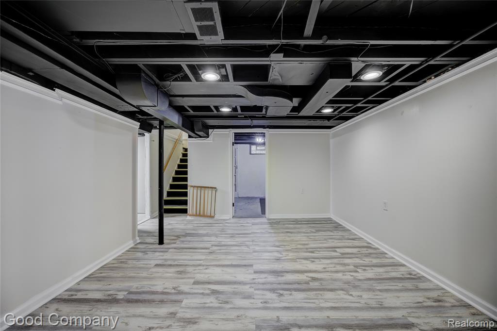 706 N Vermont Avenue, Royal Oak, MI 48067 — Photo 32