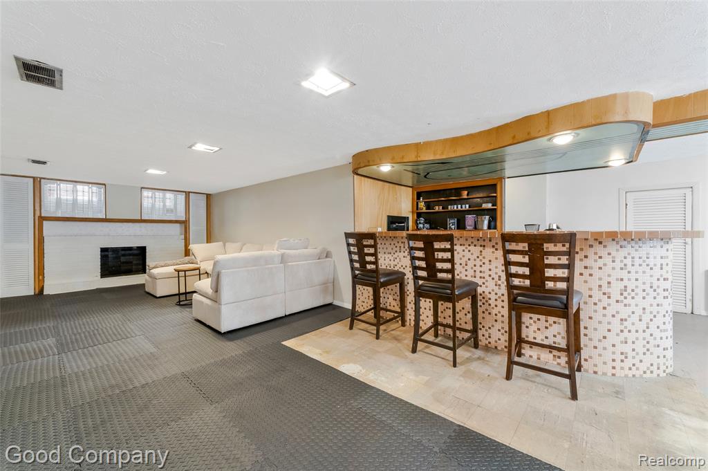 28748 Herbert Street, Madison Heights, MI 48071 — Photo 26
