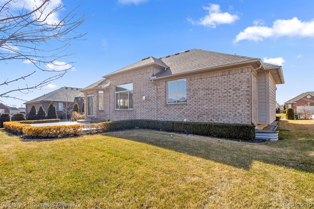 56546 CLEARSTONE Drive, Macomb, MI 48042 — Photo 42