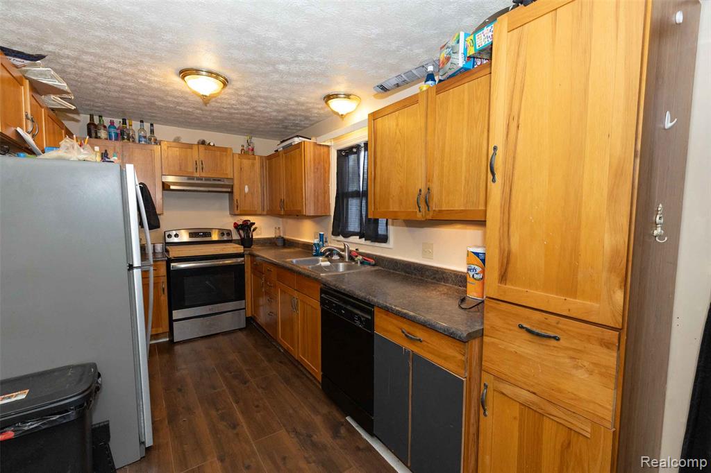 4026 Main Street, Brown, MI 48416 — Photo 7