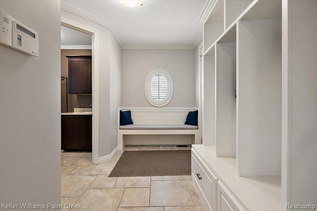 5343 Carlisle Court, Rochester, MI 48306 — Photo 16
