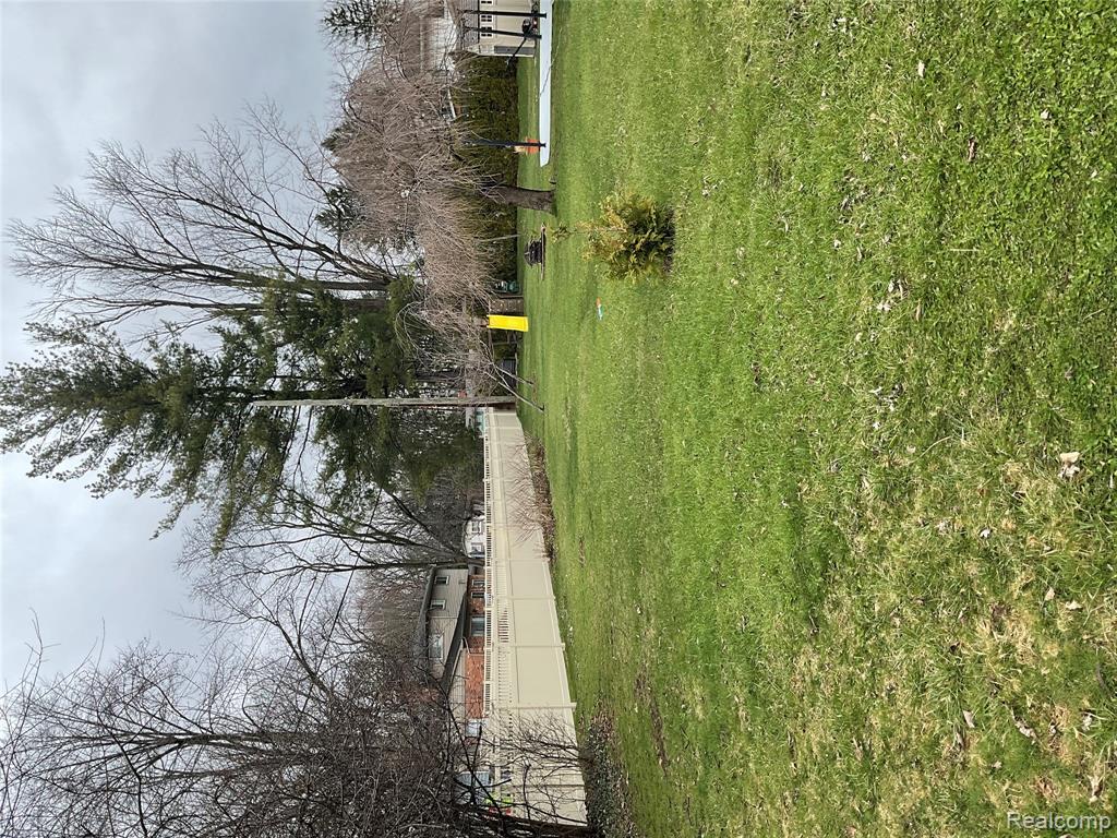 7070 Riverstone Road, West Bloomfield, MI — Photo 40