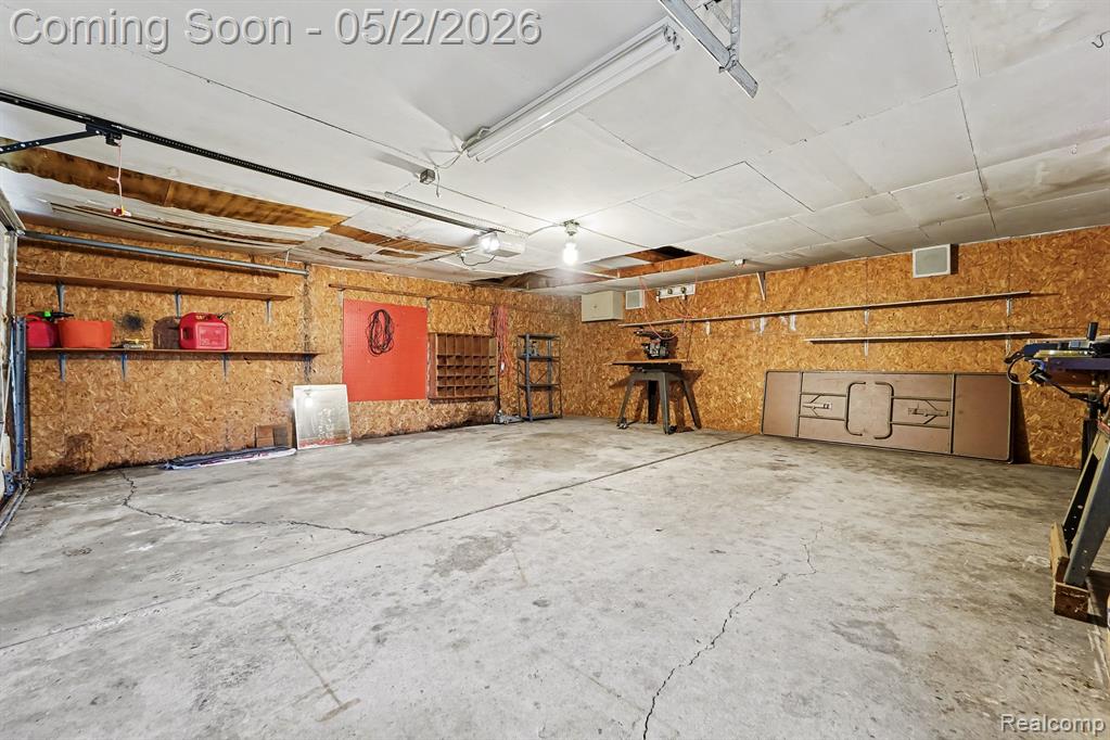 30729 Alger Street, Madison Heights, MI 48071 — Photo 21