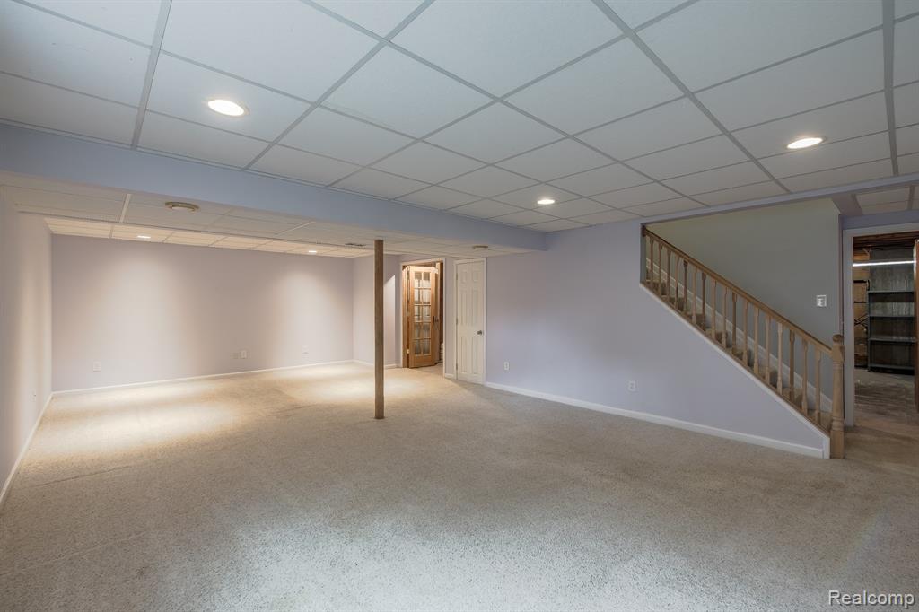 948 McClellan Street, Lake Orion, MI 48362 — Photo 24