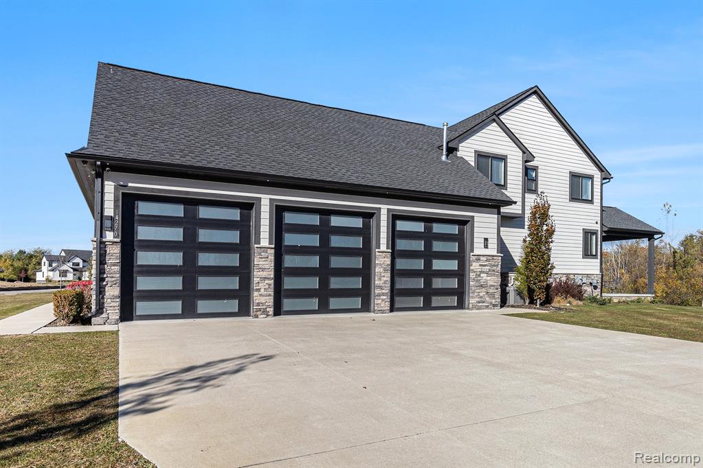 14270 Wright Drive, Linden, MI 48451 — Photo 36