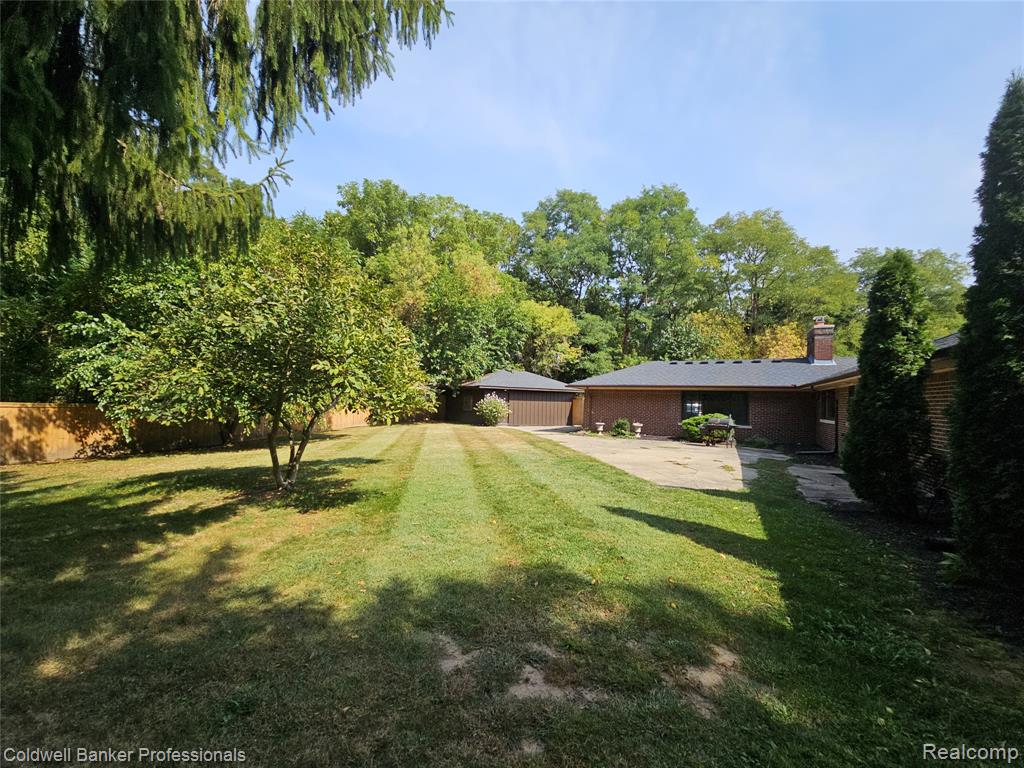 58540 Grand River Avenue, New Hudson, MI 48165 — Photo 49