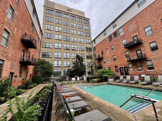 6533 E JEFFERSON Avenue, 216 #63, Detroit, MI 48207 — Photo 3