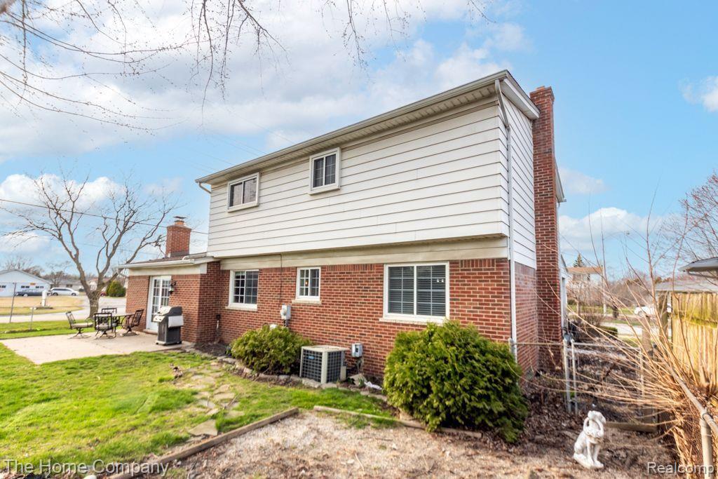 44273 Craftsbury Court, Canton, MI 48187 — Photo 7
