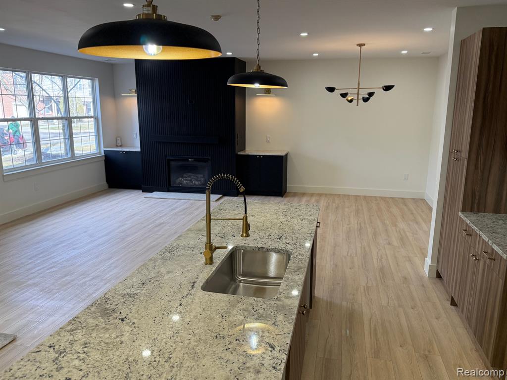 47643 ORMSKIRK Drive, Canton, MI 48188 — Photo 9