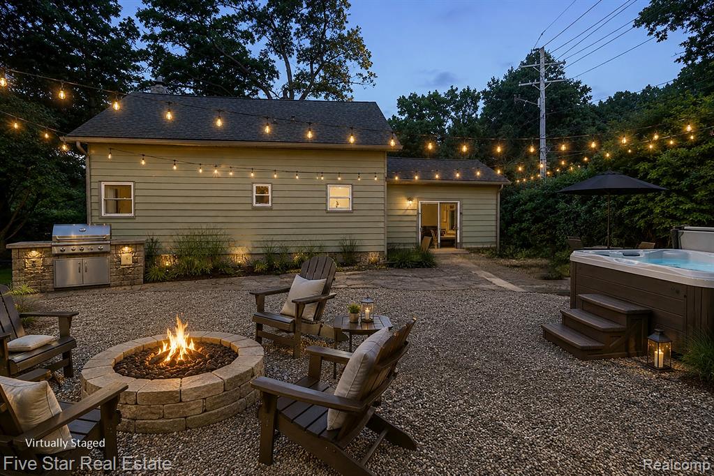 6700 Pontiac Trail Road, West Bloomfield, MI 48323 — Photo 36