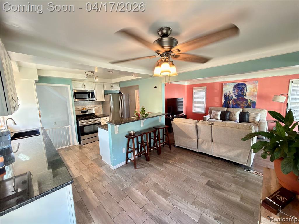 6778 Kolb Avenue, Allen Park, MI 48101 — Photo 5