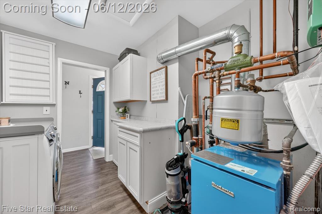82 E Hurst Drive, Troy, MI 48085 — Photo 24