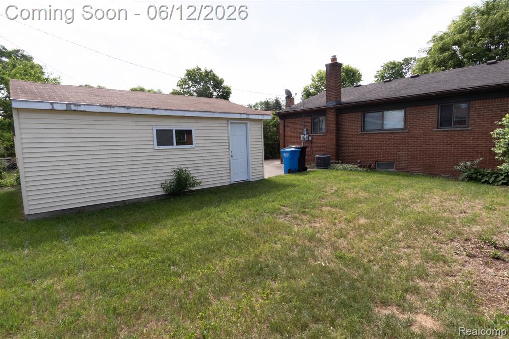 1235 Jenifer Avenue, Madison Heights, MI 48071 — Photo 33