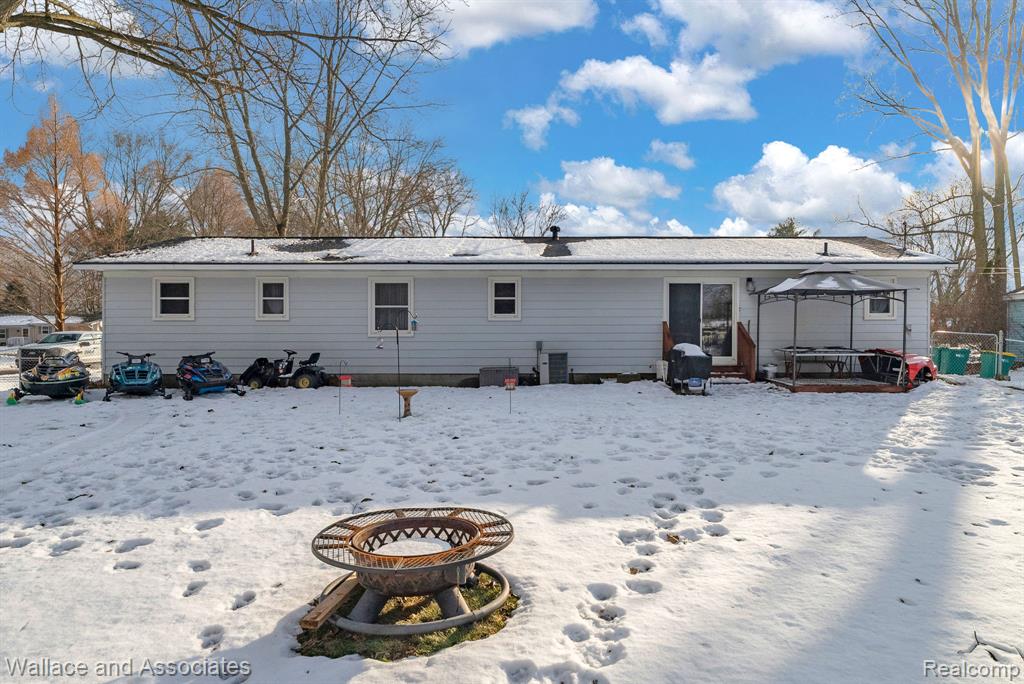4440 Cambridge Drive, Port Huron, MI 48060 — Photo 34