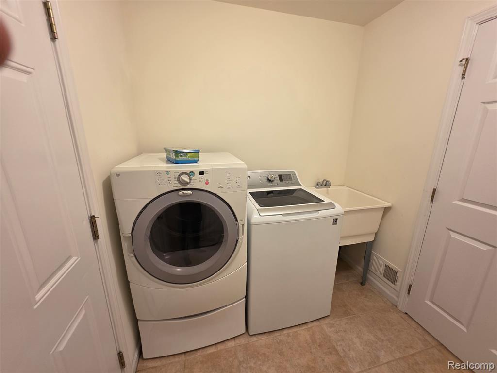 2103 Enterprise Drive, Troy, MI 48083 — Photo 5
