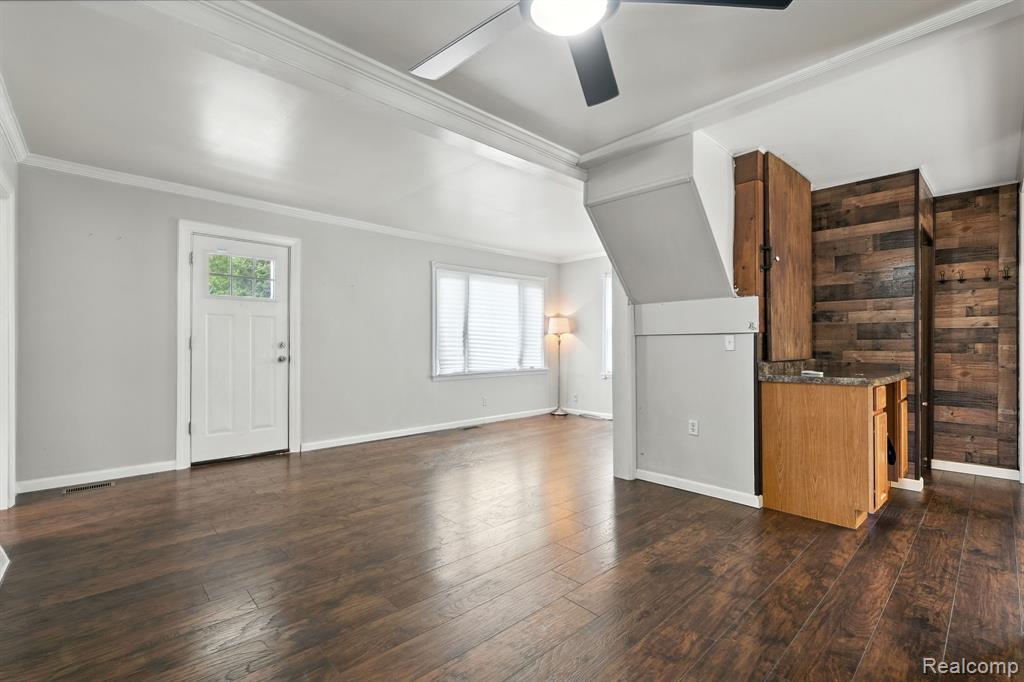 8093 Crapo Street, Swartz Creek, MI 48473 — Photo 8