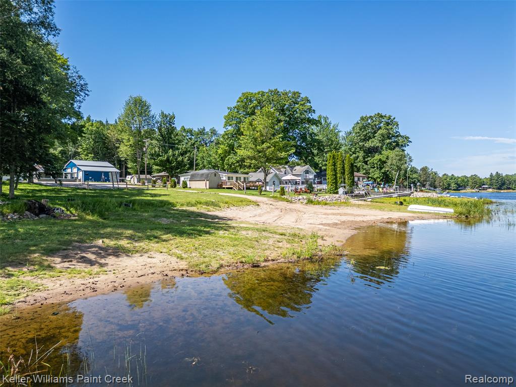 1379 Sioux Street, Gladwin, MI 48624 — Photo 76
