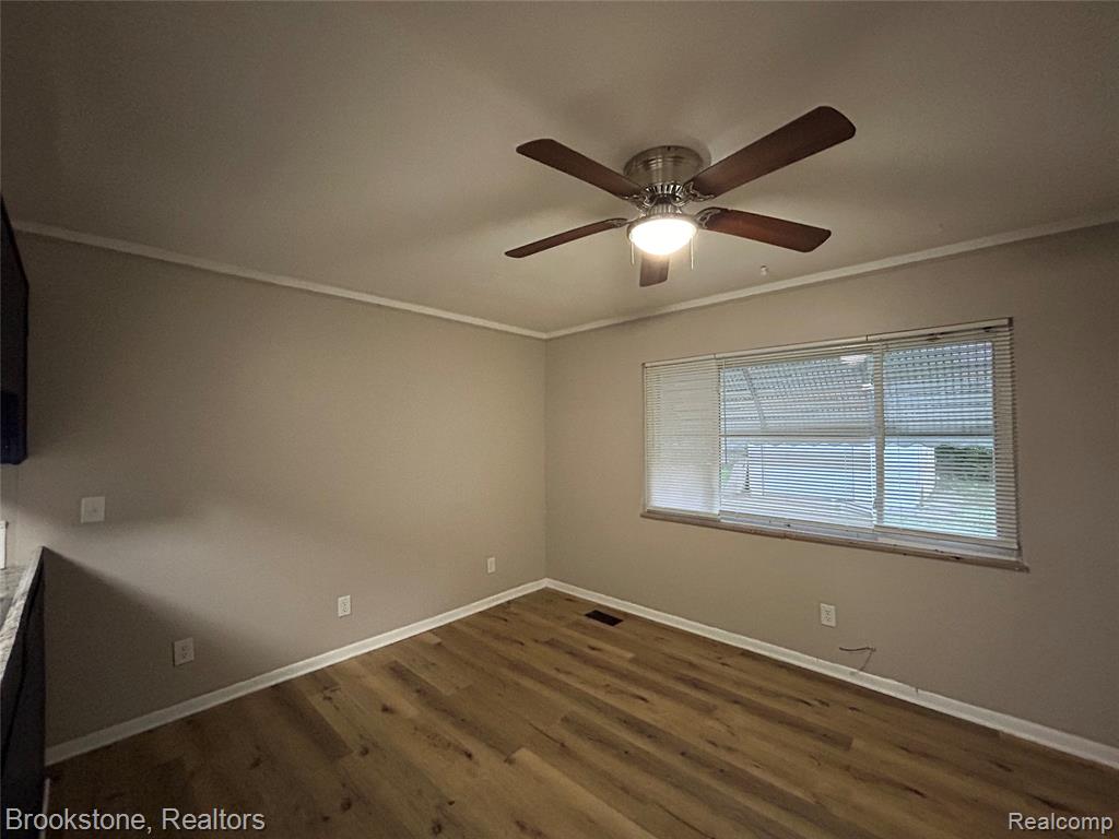 7243 Dacosta, Redford, MI 48239 — Photo 16