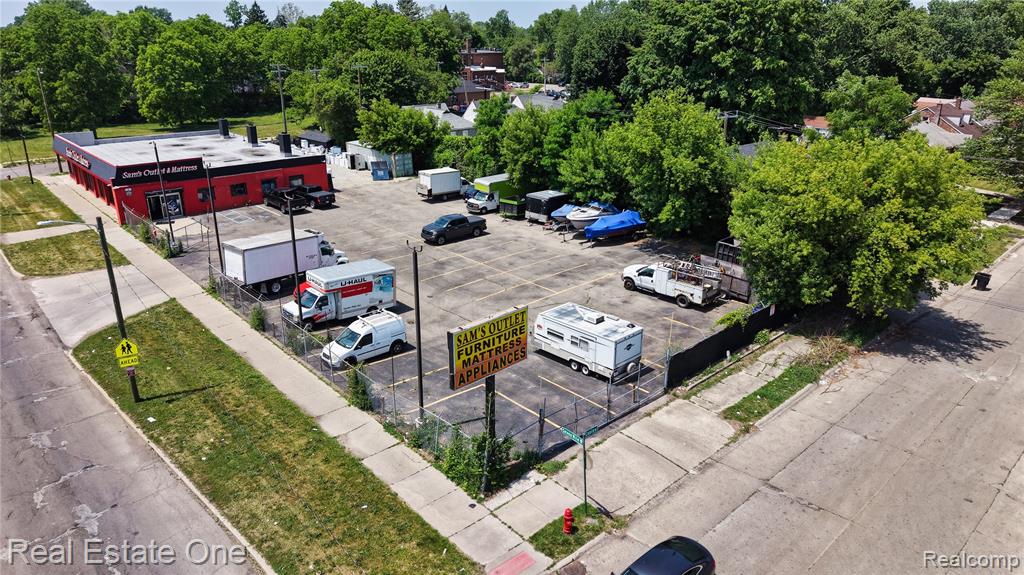 22140 W 7 Mile Road - Photo 3