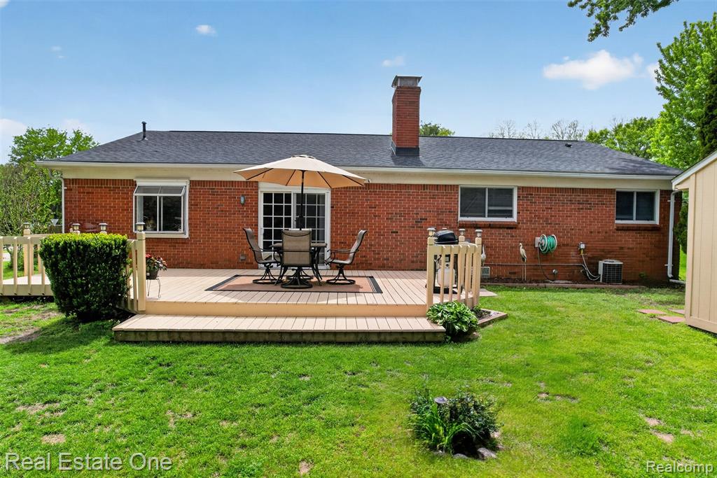 2802 Costa Mesa Road, Waterford, MI 48329 — Photo 36