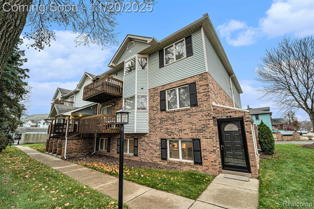 102 Pinewood Circle, Plymouth, MI 48170 — front exterior