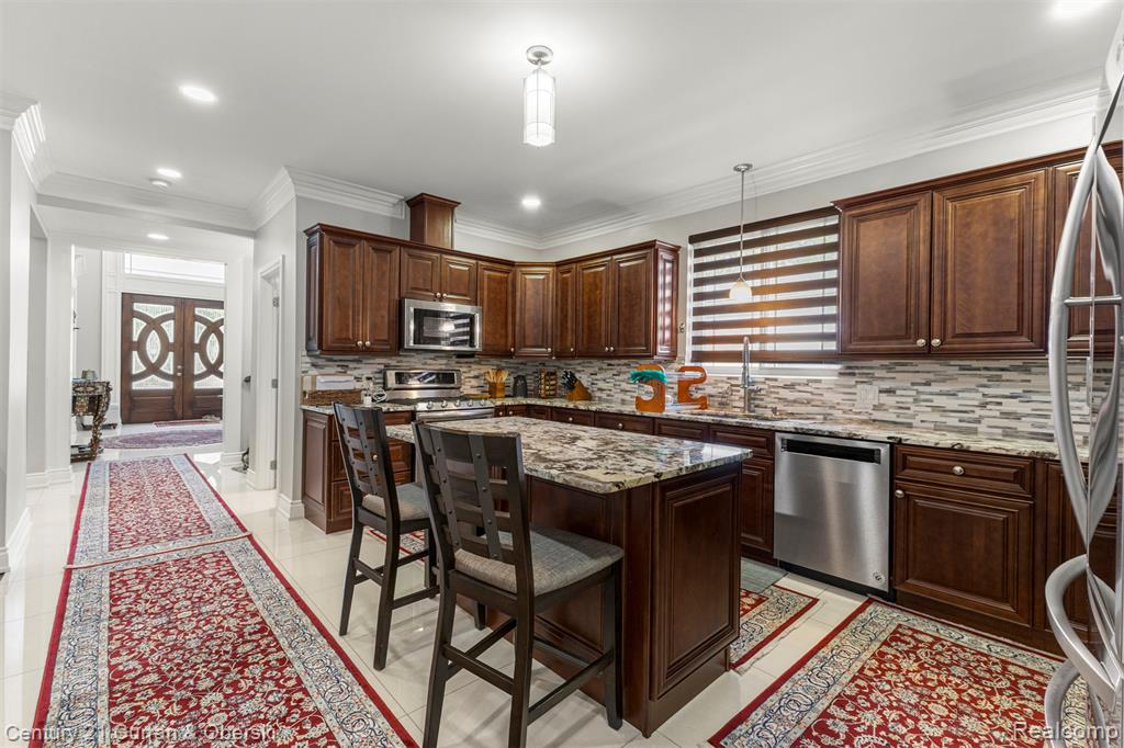 6804 Centralia Street, Dearborn Heights, MI 48127 — Photo 18