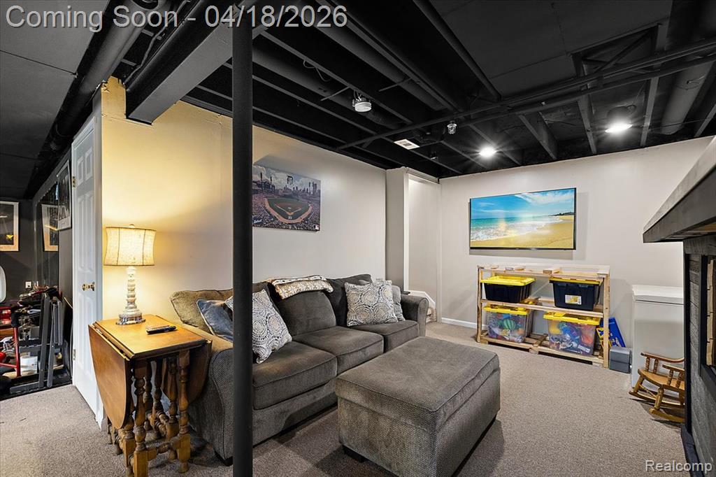 1133 Walloon Way, Lake Orion, MI — Photo 49