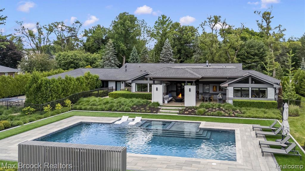 7400 Parkstone Lane, Bloomfield Hills, MI 48301 — Photo 58