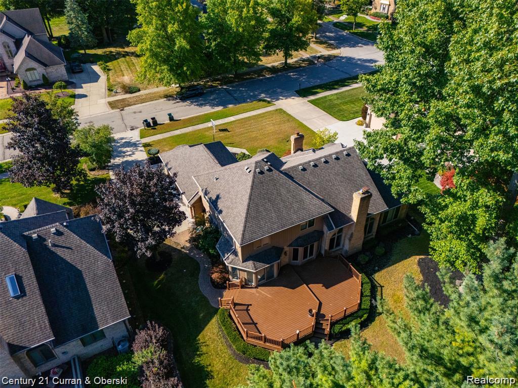 9039 Oakridge Trail, Shelby Twp, MI 48317 — Photo 23