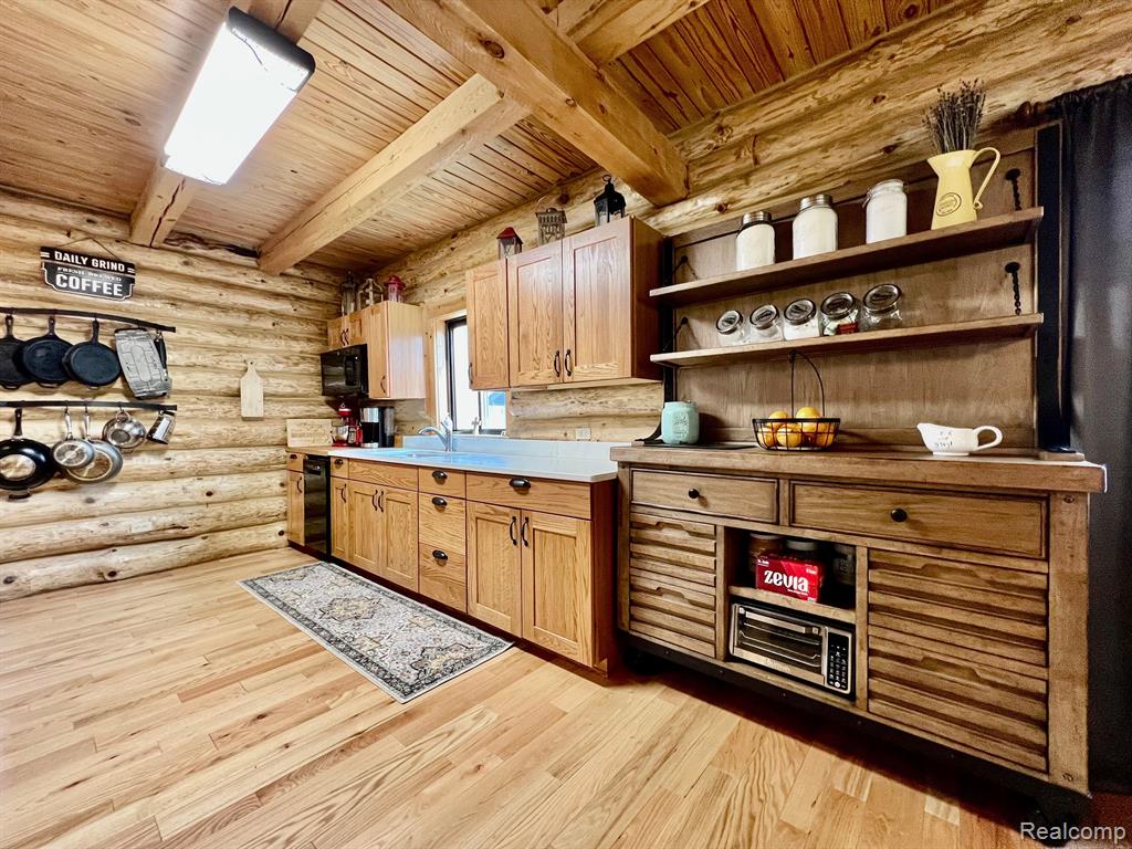 6231 Seymour Road, Swartz Creek, MI 48473 — Photo 12