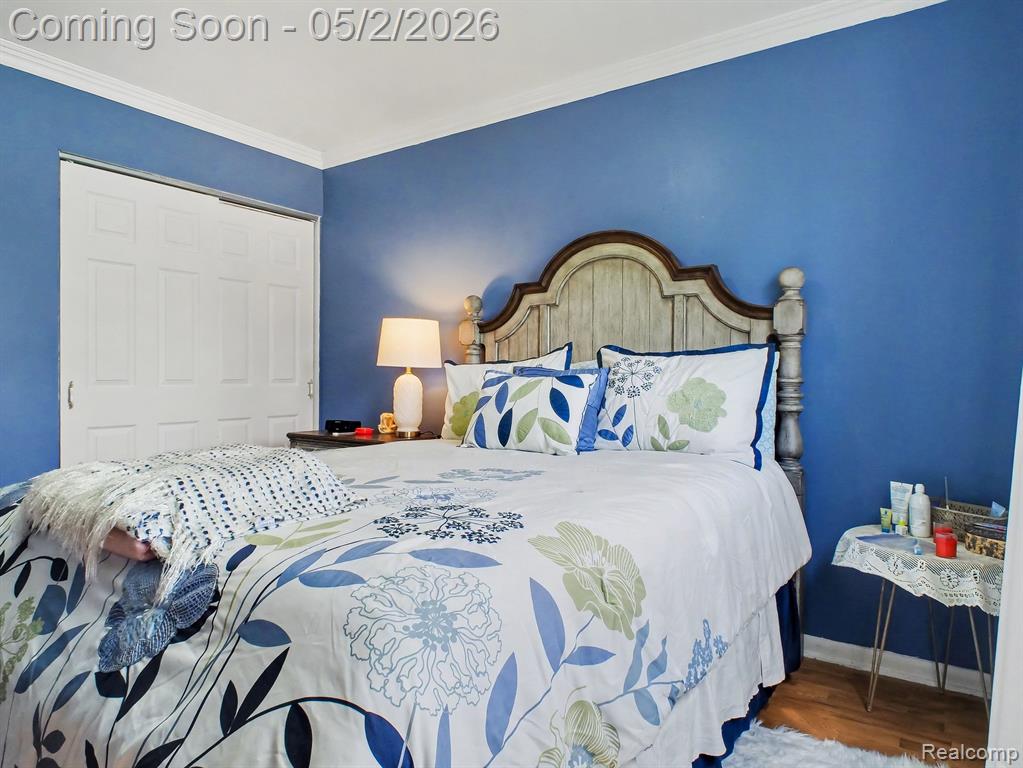 4488 Thorntree Drive, Burton, MI 48509 — Photo 16