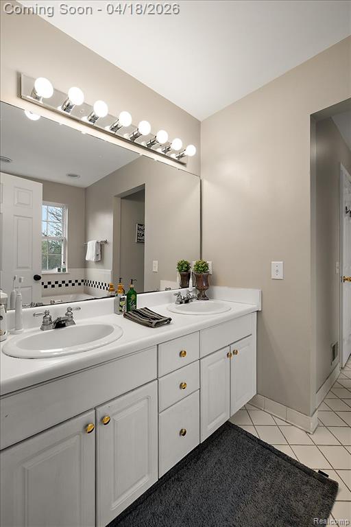 1133 Walloon Way, Lake Orion, MI — Photo 33