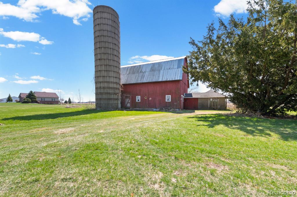 9269 Dixon Road, Monroe, MI 48161 — Photo 46