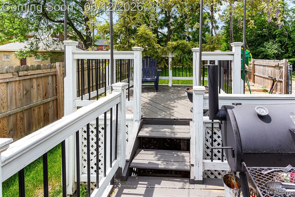 7641 La Salle Boulevard, Detroit, MI 48206 — Photo 45