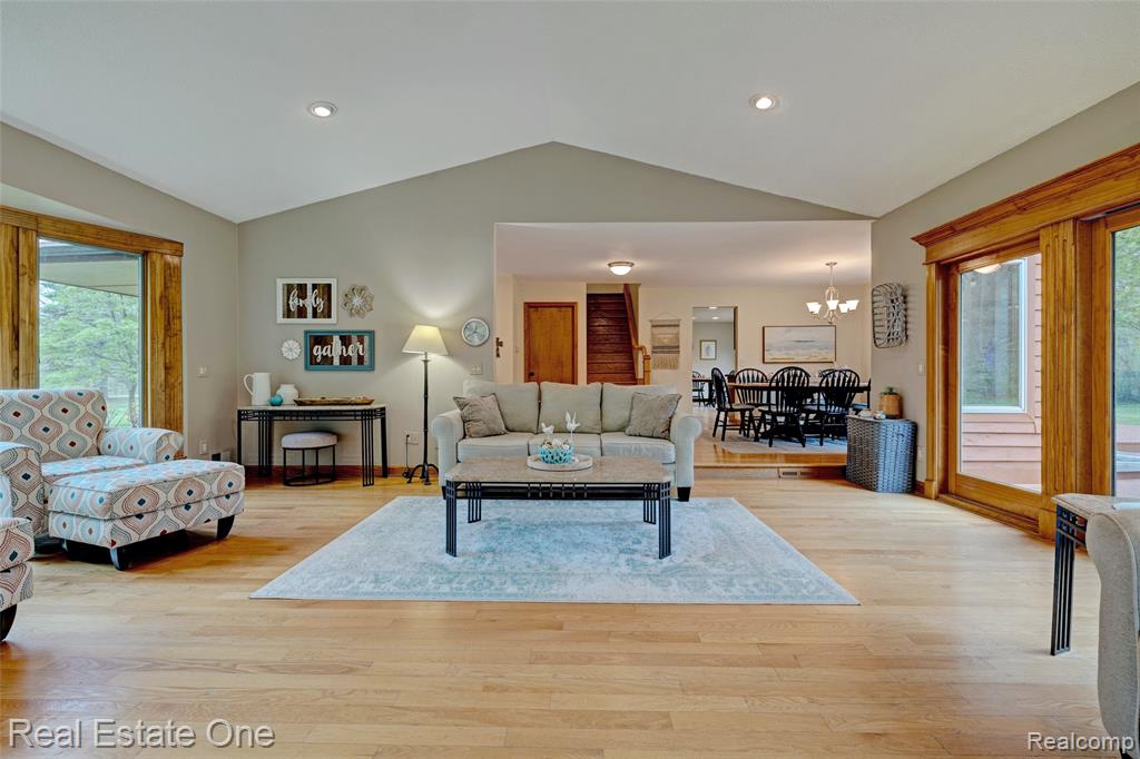 3960 Baldwin Road N, Ortonville, MI 48462 — Photo 8