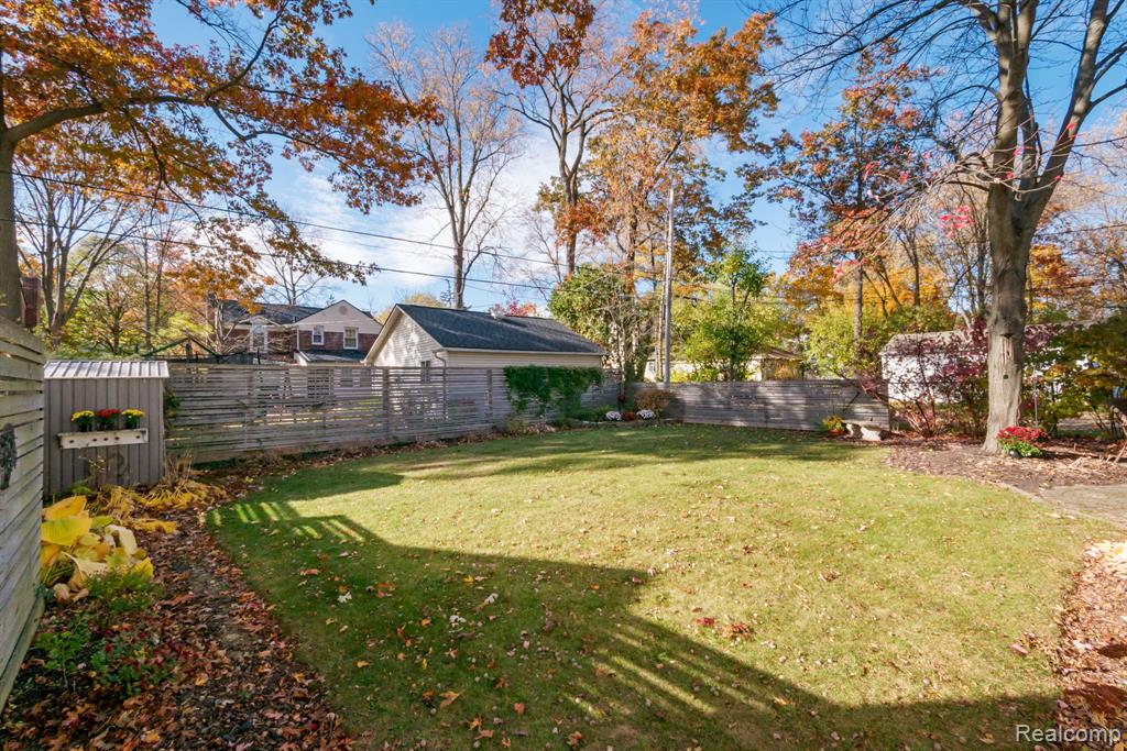 4077 Cornwall Street, Berkley, MI 48072 — Photo 38