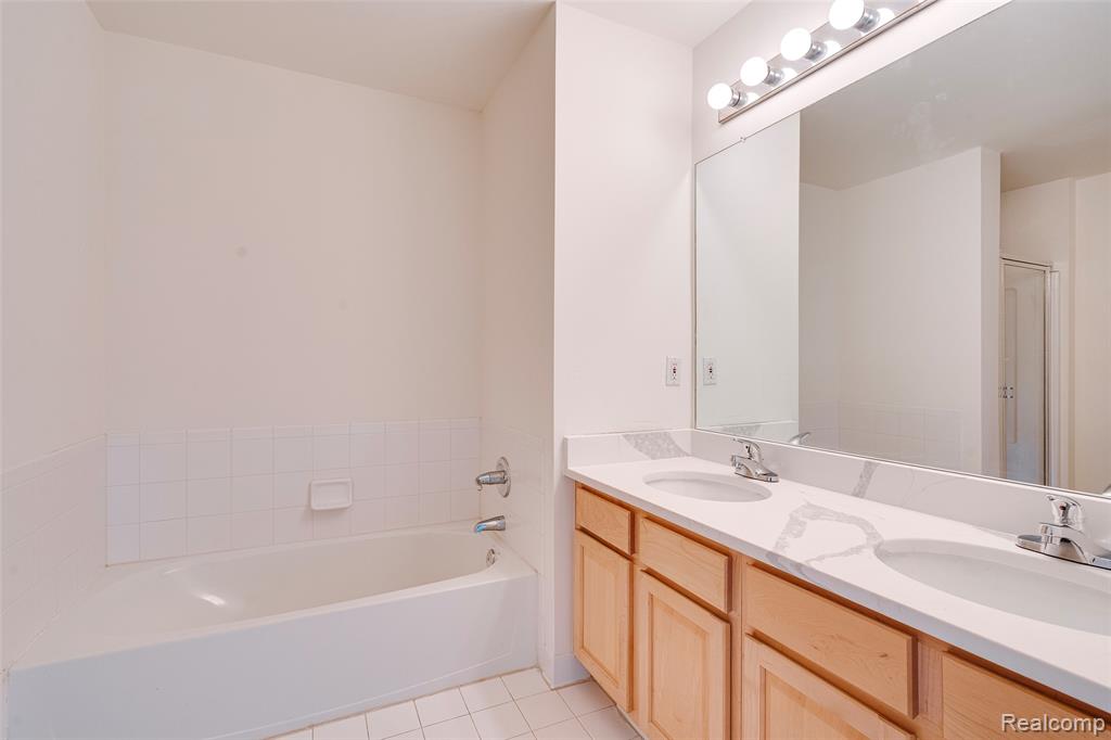 43846 Cherry Grove Court E, Canton, MI 48188 — Photo 47