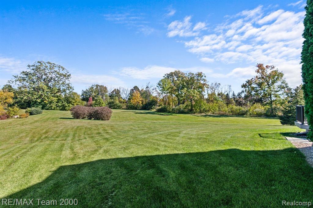 4717 POND Run, Canton, MI 48188 — Photo 50