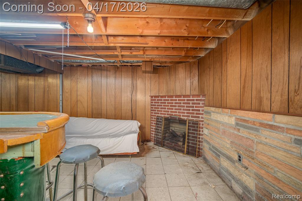 29889 Brown Court, Garden City, MI — Photo 26