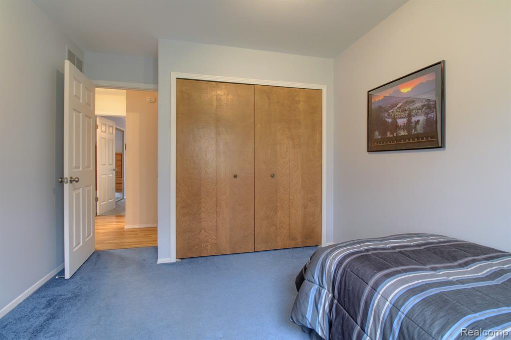 40184 LADENE Lane, Novi, MI — Photo 21