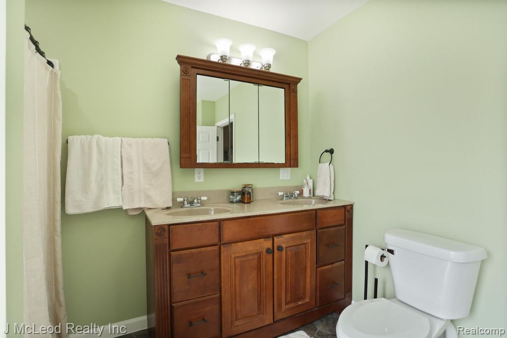 3301 Hanlin Road, Millington, MI 48746 — Photo 21