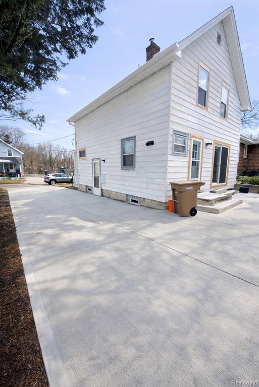 385 Whittemore Street, Pontiac, MI 48342 — Photo 2