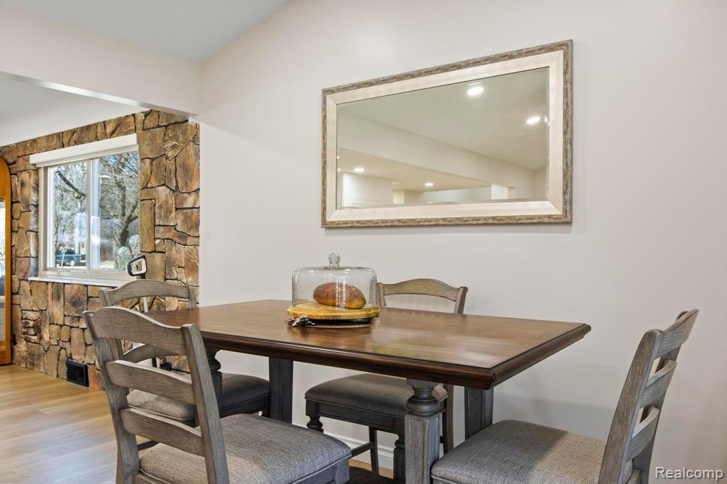 39 SNOW, Dearborn, MI 48124 — Photo 27