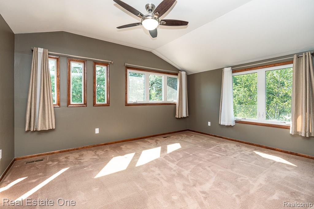5129 Highmount Drive, Troy, MI 48098 — Photo 18