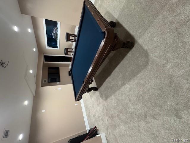 5541 W Walnut Circle W Circle, West Bloomfield, MI, 00000