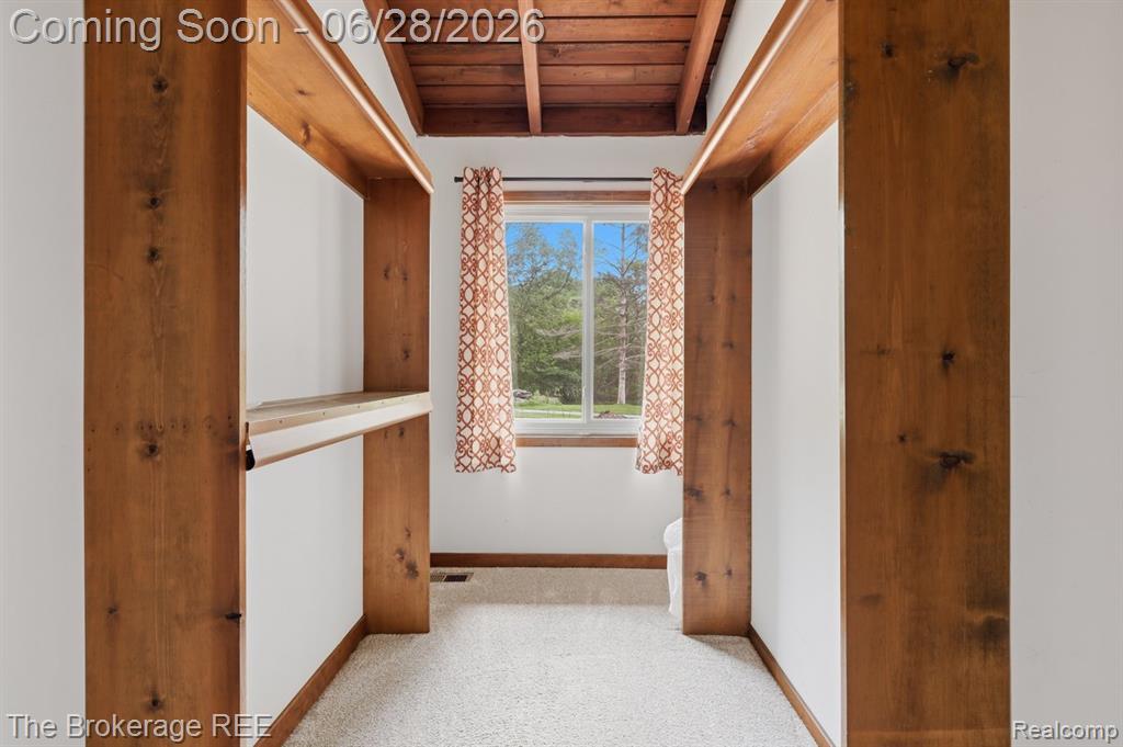 8475 Knox Road, Clarkston, MI 48348 — Photo 40