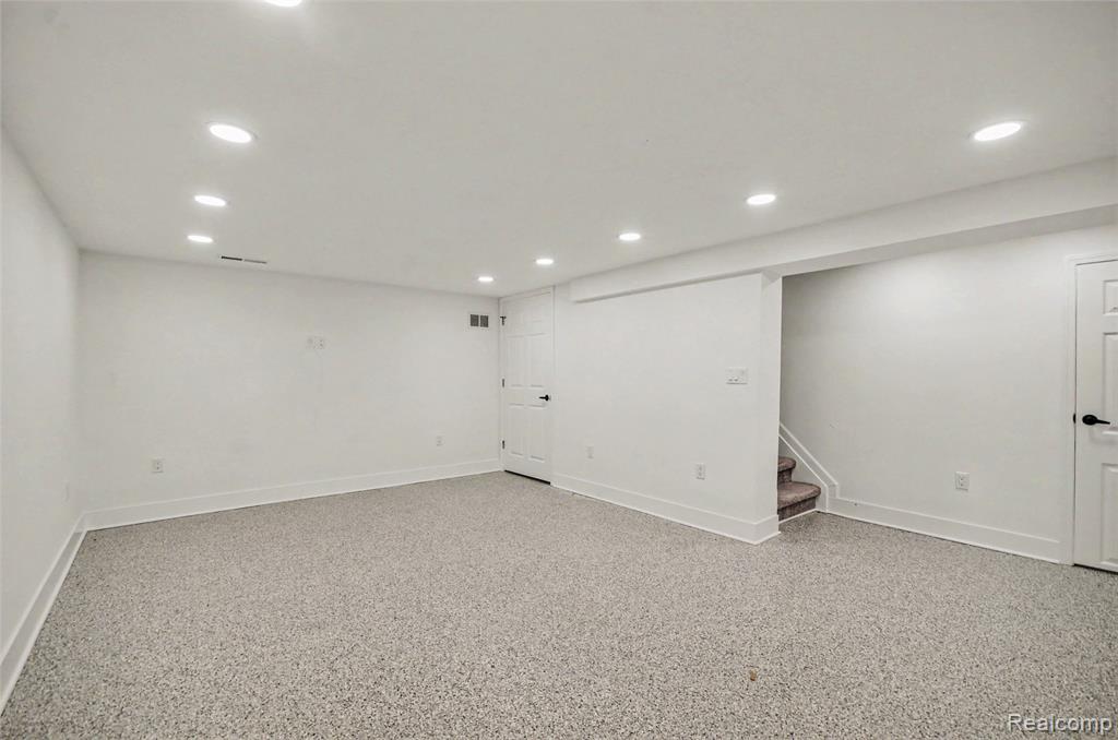 615 Davis Avenue, Birmingham, MI 48009 — Photo 19